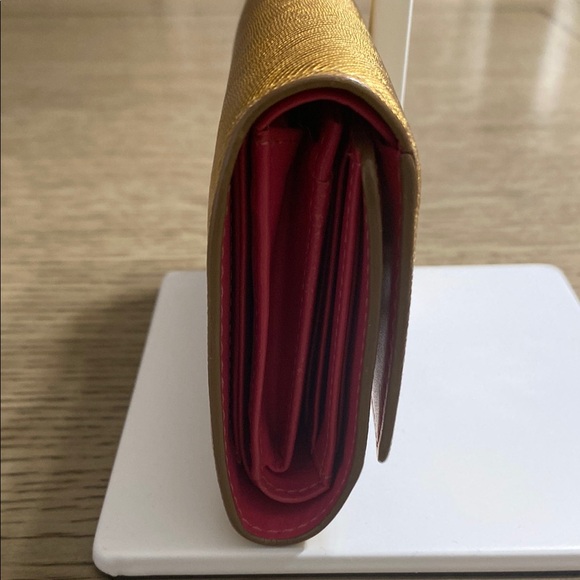 MCM Gold Women's Wallet - Picture 4 of 7